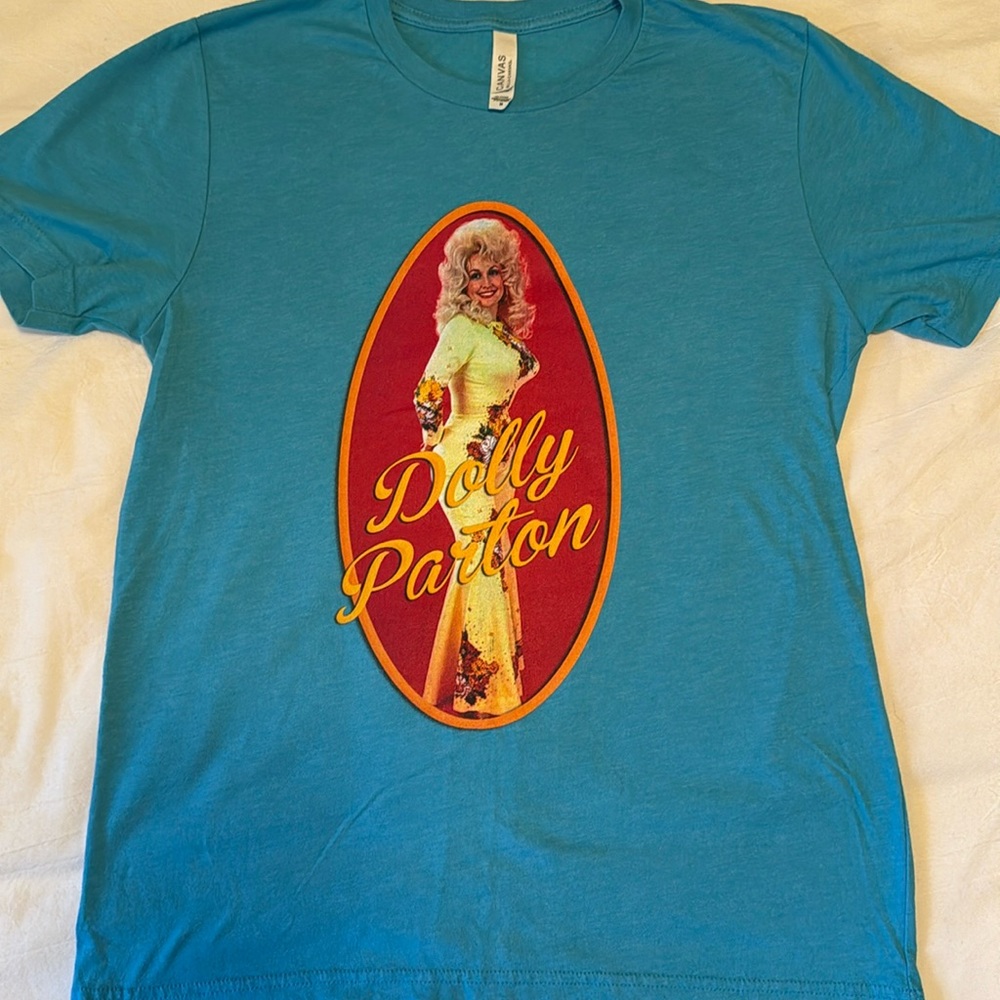 Dolly Parton tee shirt